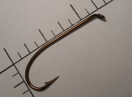 100 mustad ganci per - n.4,