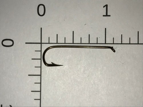 100 mustad fly - mustad, tying